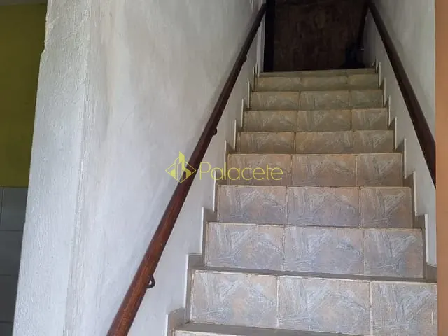 Casa com 171m² 5 quartos e 5 banheiros, à venda, no bairro Jardim Esperança em Guaratinguetá