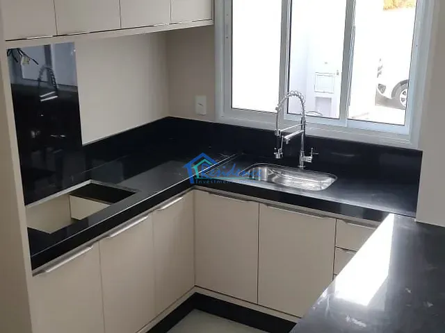 Casa 3 quartos e 2 banheiros, à venda, no bairro Jardim Bom Sucesso em Indaiatuba