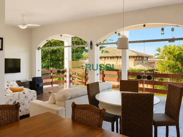 Casa 5 quartos e 5 banheiros, à venda, no bairro LAGOINHA em Ubatuba
