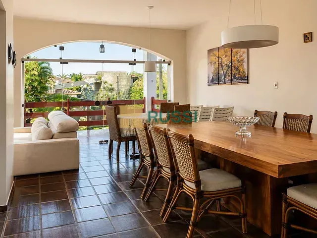 Casa 5 quartos e 5 banheiros, à venda, no bairro LAGOINHA em Ubatuba