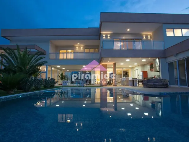 Casa com 2352m² 5 quartos e 7 banheiros, à venda, no bairro Torrão de Ouro em São José Dos Campos