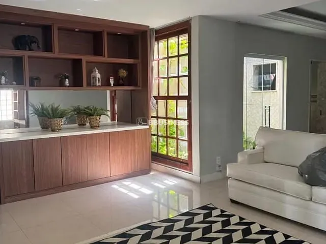 Casa 3 quartos e 4 banheiros, à venda, no bairro Parque Turf Club em Campos dos Goytacazes