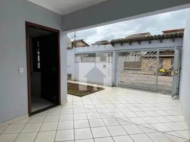 Casa com 250m² 3 quartos e 2 banheiros, à venda, no bairro Parque Cidade Jardim em Jundiaí
