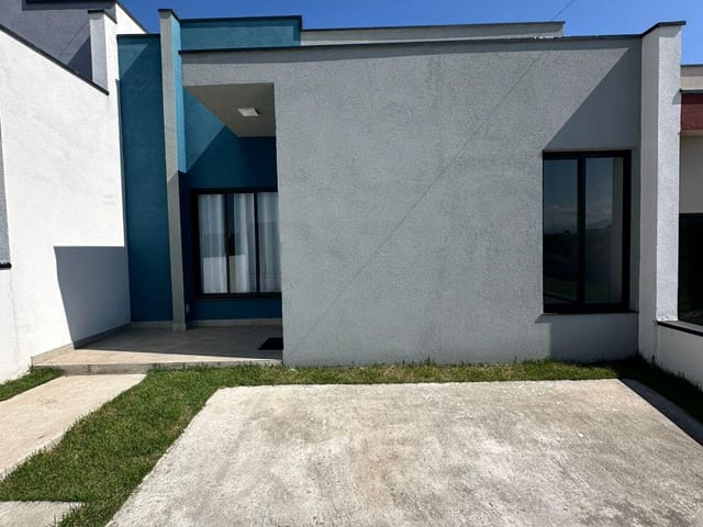 Casa com 175m² 3 quartos e 2 banheiros, para alugar, no bairro Residencial e Comercial Bosque da Imperatriz em Pindamonhangaba
