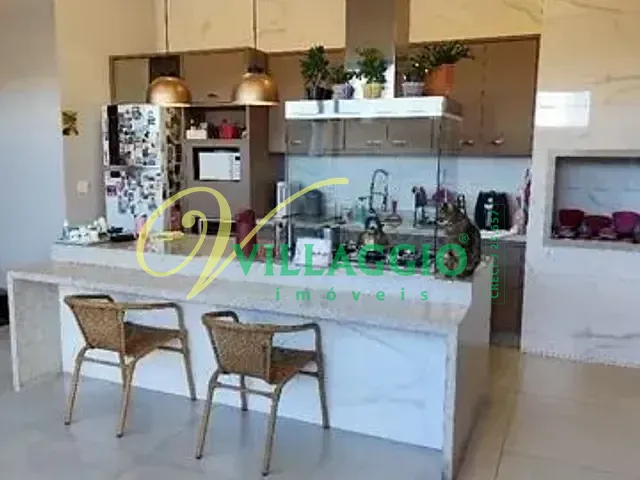 Casa com 302m² 3 quartos e 5 banheiros, à venda, no bairro Residencial Maria Júlia em São José do Rio Preto