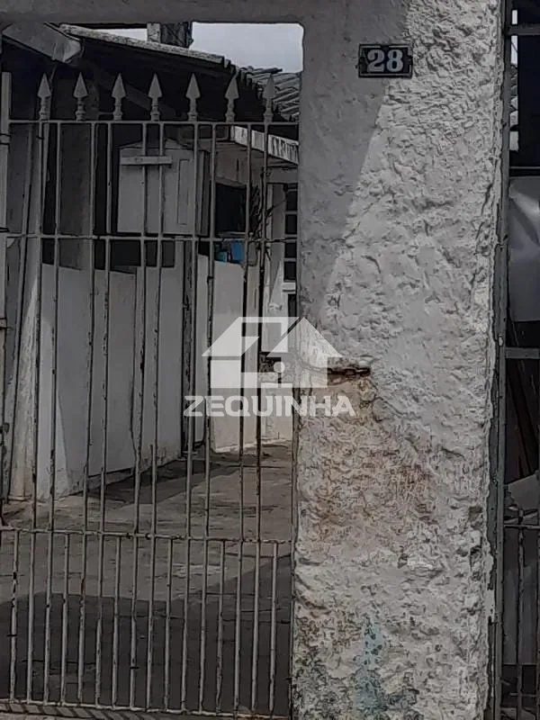 Casa, 7 quartos, 140 m² - Foto 1