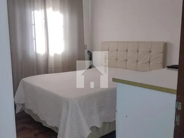 Casa com 320m² 2 quartos e 1 banheiro, à venda, no bairro Jardim América em Campo Limpo Paulista