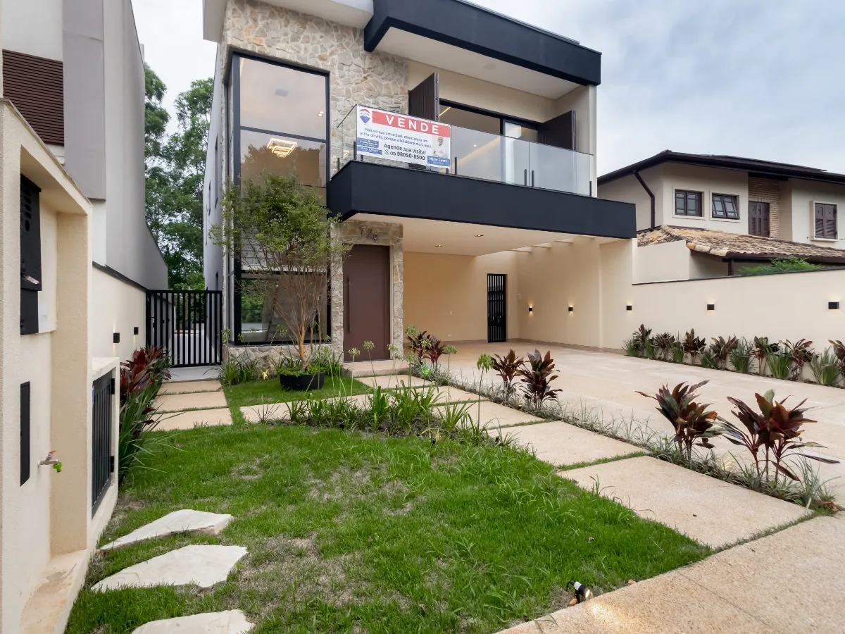 Casa no condomínio São Paulo II para venda com 5 quartos, sendo 5 suítes , 336m²
