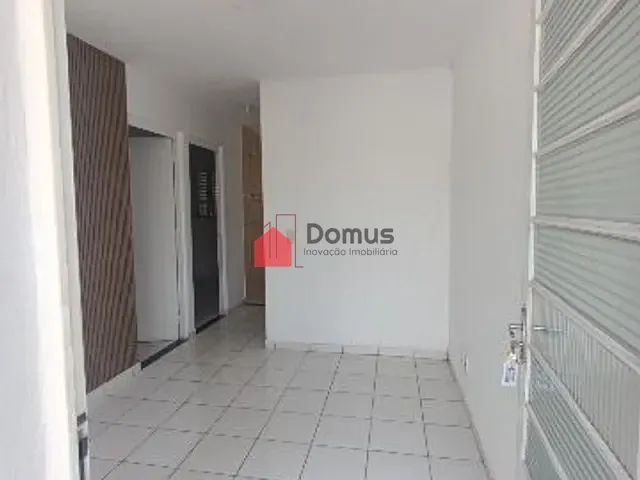 Casa com 200m² 2 quartos e 1 banheiro, para alugar, no bairro Loteamento Residencial e Comercial Vila São Paulo em Pindamonhangaba