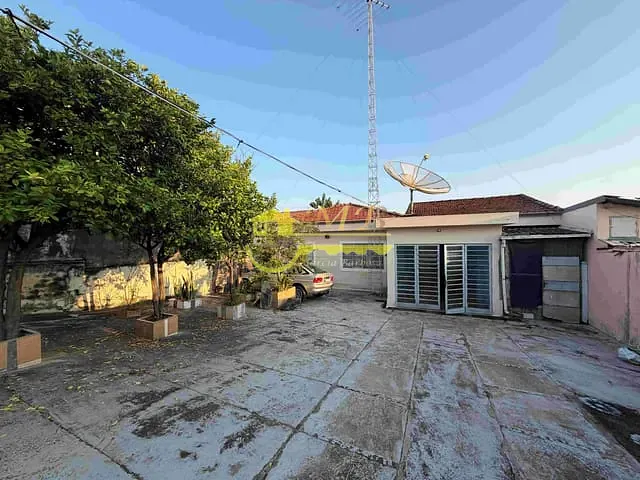 Casa 3 quartos e 2 banheiros, à venda, no bairro Vila Aeroporto em Campinas