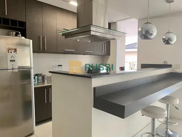 Casa 3 quartos e 4 banheiros, à venda, no bairro Urbanova V em São José dos Campos