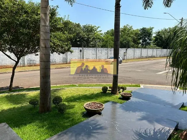 Casa com 420m² 4 quartos e 6 banheiros, à venda, no bairro Parque Brasil 500 em Paulínia