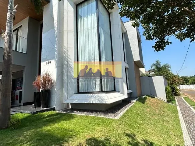 Casa com 420m² 4 quartos e 6 banheiros, à venda, no bairro Parque Brasil 500 em Paulínia