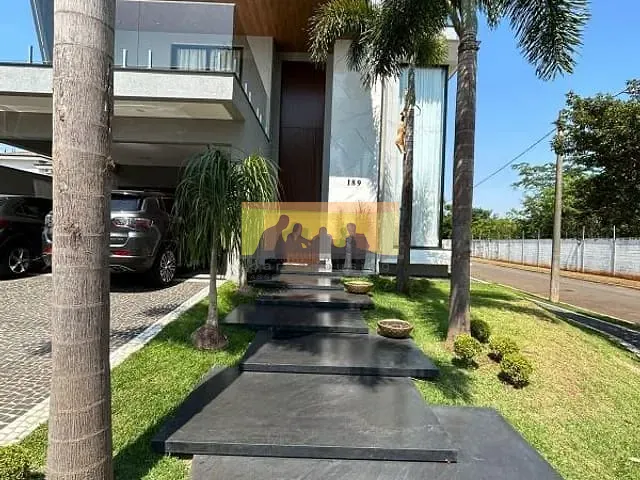 Casa com 420m² 4 quartos e 6 banheiros, à venda, no bairro Parque Brasil 500 em Paulínia