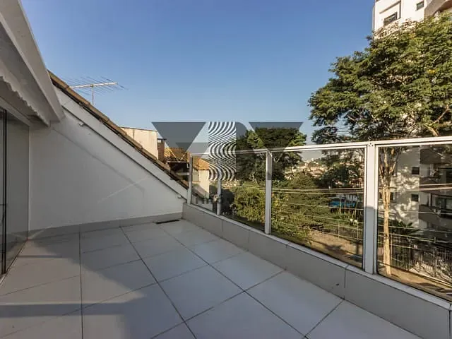 Casa com 270m² 3 quartos e 5 banheiros, à venda, no bairro Vila Clementino em São Paulo