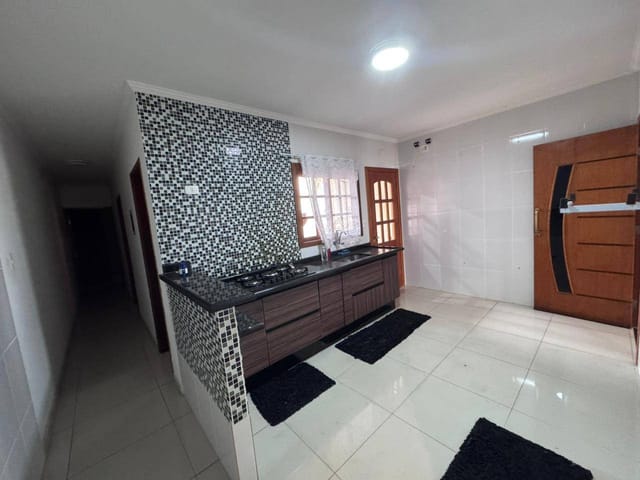 Casa 2 quartos e 2 banheiros, à venda, no bairro Vila Rica em Pindamonhangaba