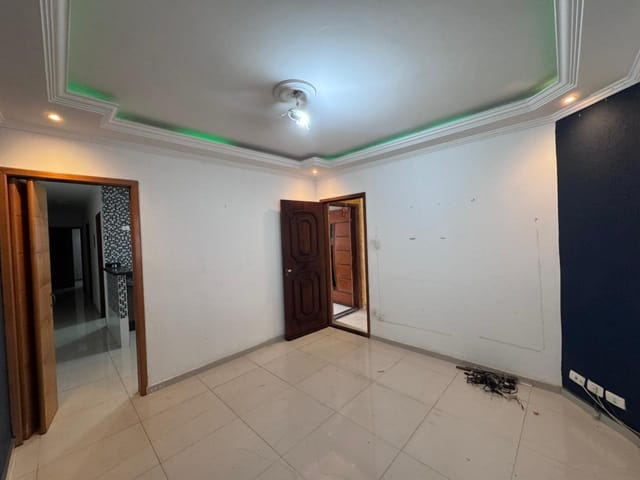 Casa 2 quartos e 2 banheiros, à venda, no bairro Vila Rica em Pindamonhangaba