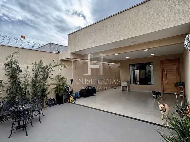 Casa com 195m² 3 quartos e 2 banheiros, à venda, no bairro Vila Mariana em Aparecida de Goiânia