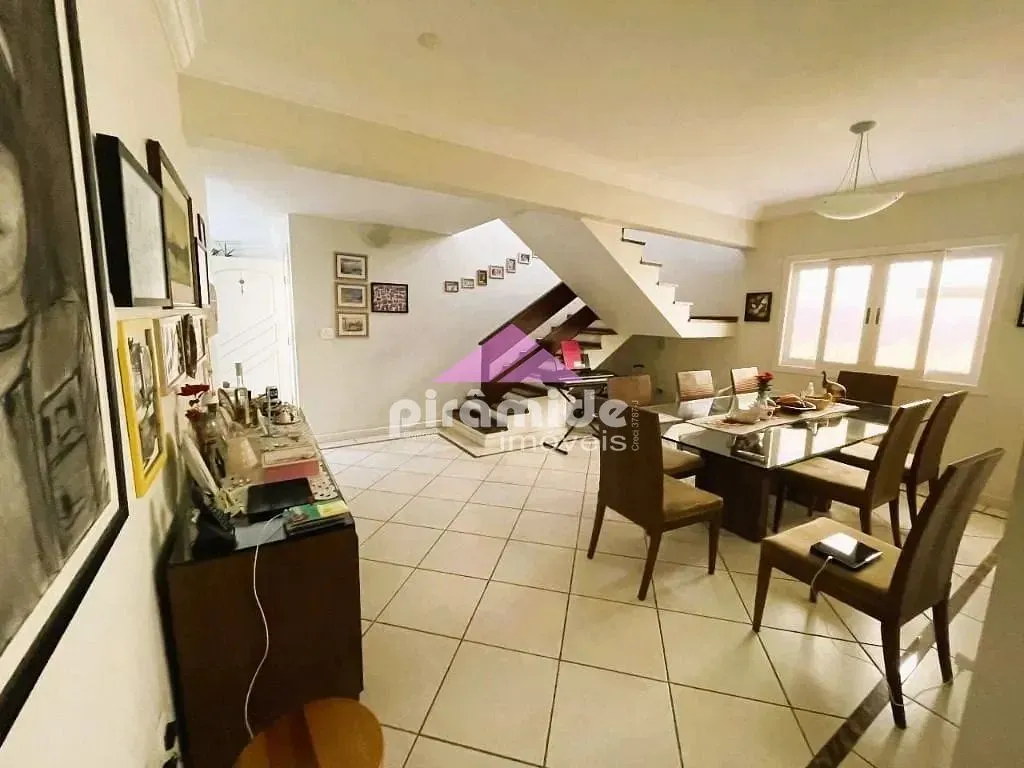 Casa, 3 quartos, 226 m² - Foto 8