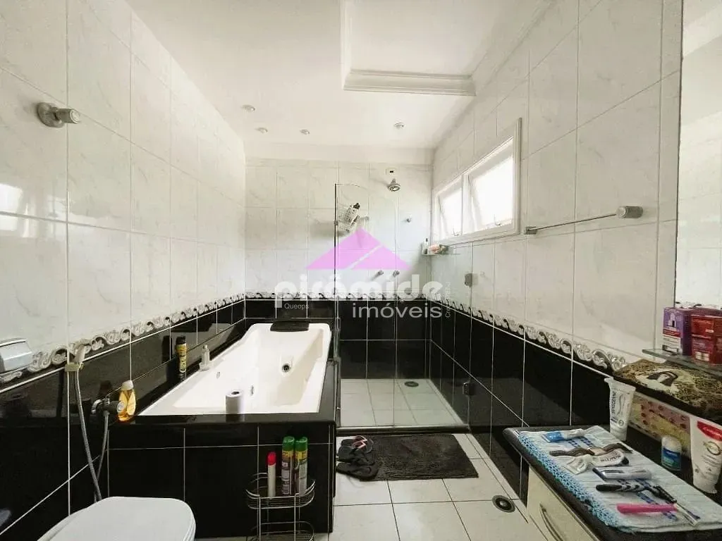 Casa, 3 quartos, 226 m² - Foto 19