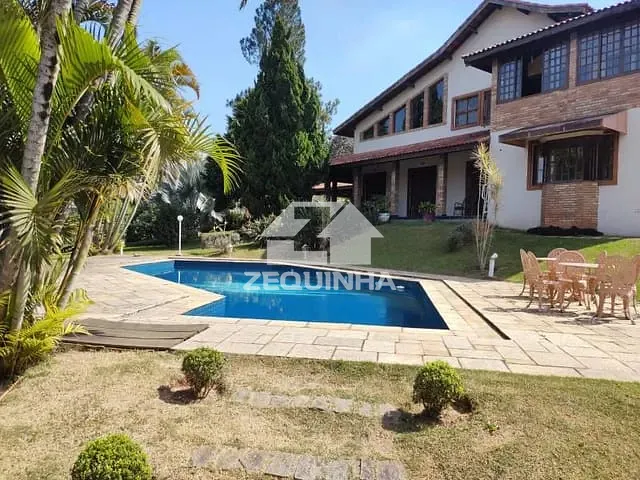 Casa com 1500m² 4 quartos e 6 banheiros, à venda, no bairro Nova Higienopolis em Jandira