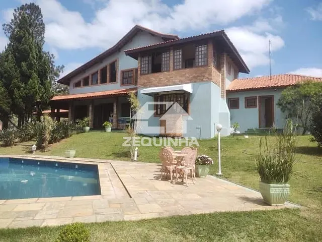 Casa com 1500m² 4 quartos e 6 banheiros, à venda, no bairro Nova Higienopolis em Jandira