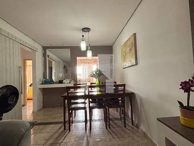 Casa com 211m² 2 quartos e 2 banheiros, à venda ou para alugar, no bairro Jardim Pacaembu em Jundiaí