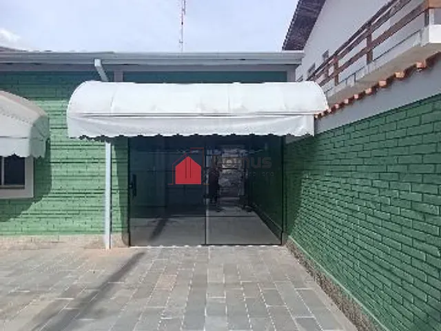 Casa para alugar, no bairro Loteamento Residencial Carangola em Pindamonhangaba
