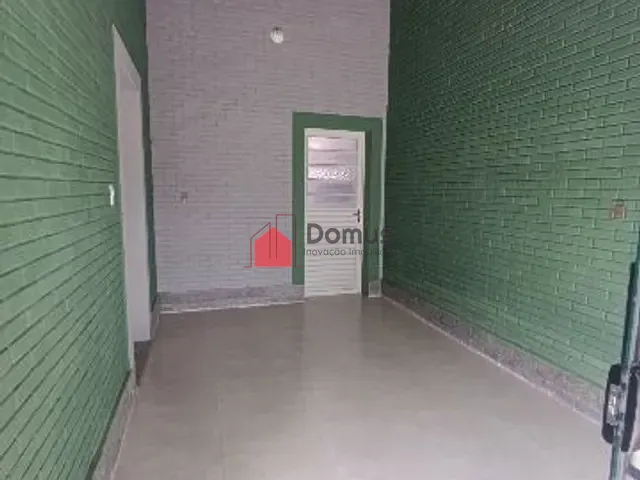 Casa para alugar, no bairro Loteamento Residencial Carangola em Pindamonhangaba