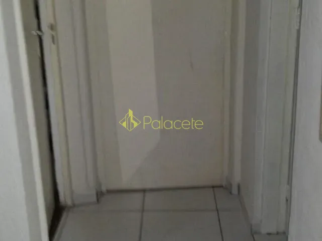 Casa 2 quartos e 1 banheiro, à venda, no bairro Conjunto Habitacional Terra dos Ipês I (Sul) em Pindamonhangaba