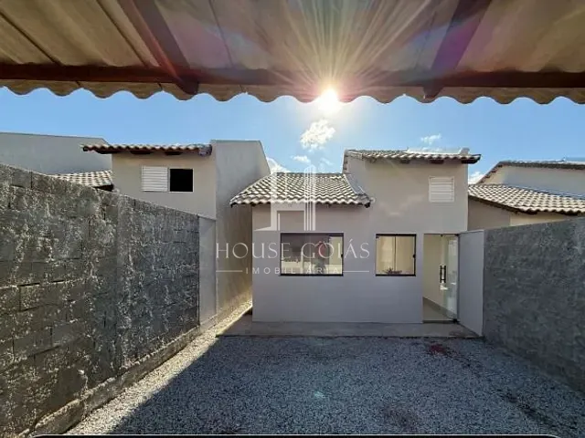 Casa com 84m² 2 quartos e 1 banheiro, à venda, no bairro Residencial Jardim do Lago em Abadia de Goiás