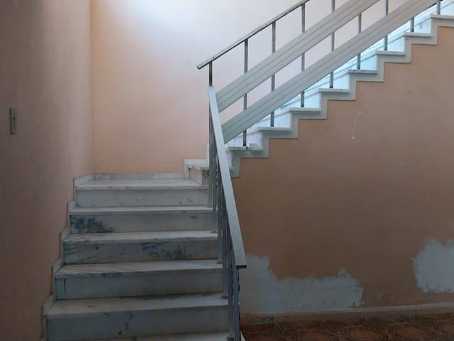 Casa 3 quartos e 2 banheiros, à venda, no bairro Tamarineira em Recife