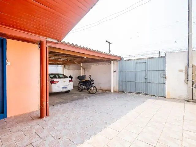 Casa com 491m² 3 quartos e 2 banheiros, à venda, no bairro Guarituba em Piraquara