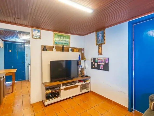 Casa com 491m² 3 quartos e 2 banheiros, à venda, no bairro Guarituba em Piraquara