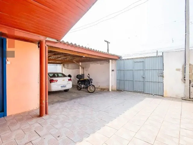 Casa com 491m² 3 quartos e 2 banheiros, à venda, no bairro Guarituba em Piraquara