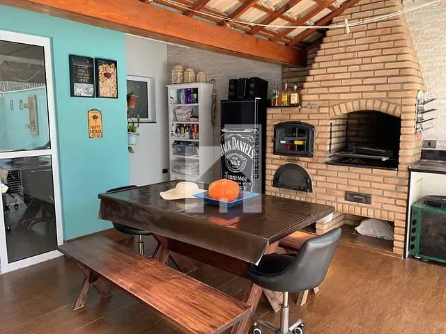 Casa com 150m² 3 quartos e 3 banheiros, à venda, no bairro Vila Mafalda em Jundiaí