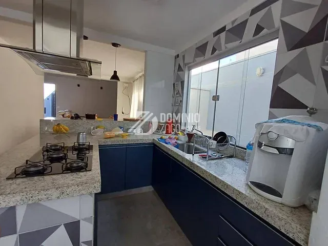 Casa 3 quartos e 2 banheiros, à venda, no bairro Beija-Flor II em Uberaba