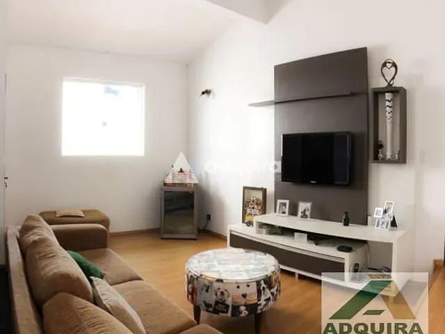 Sobrado com 350m² 3 quartos e 1 banheiro, à venda, no bairro Estrela em Ponta Grossa
