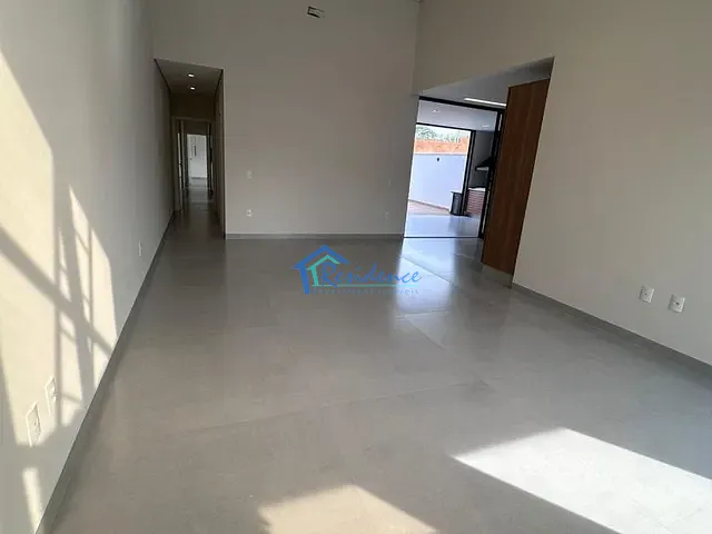 Casa com 300m² 3 quartos e 5 banheiros, à venda, no bairro Vila Rubens em Indaiatuba