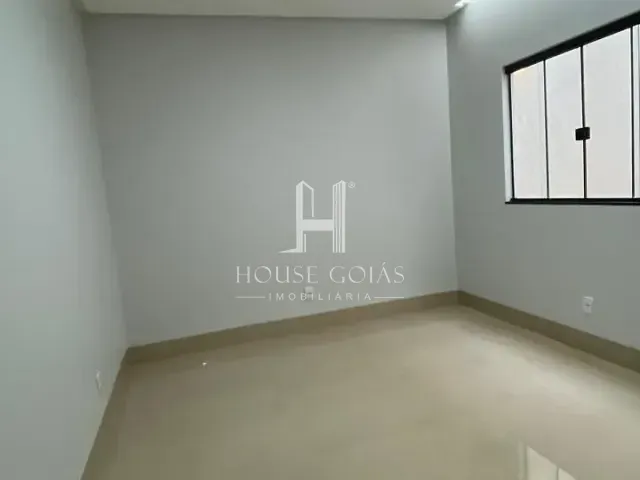 Casa 3 quartos e 2 banheiros, à venda, no bairro Jardim Belo Horizonte em Aparecida de Goiânia