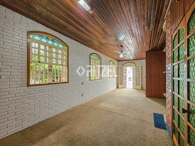 Casa 4 quartos e 3 banheiros, para alugar, no bairro Boa Vista em Novo Hamburgo