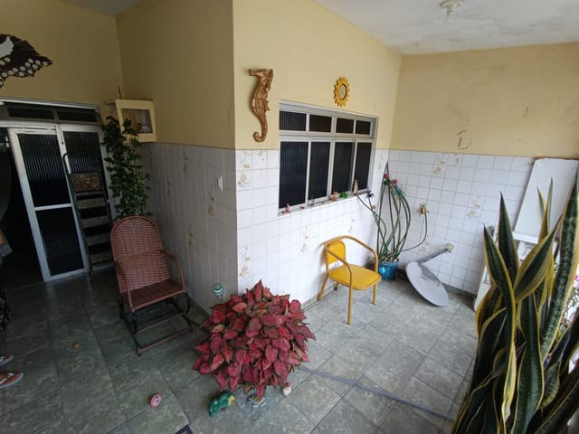 Casa 2 quartos e 2 banheiros, à venda, no bairro Casa Amarela em Recife