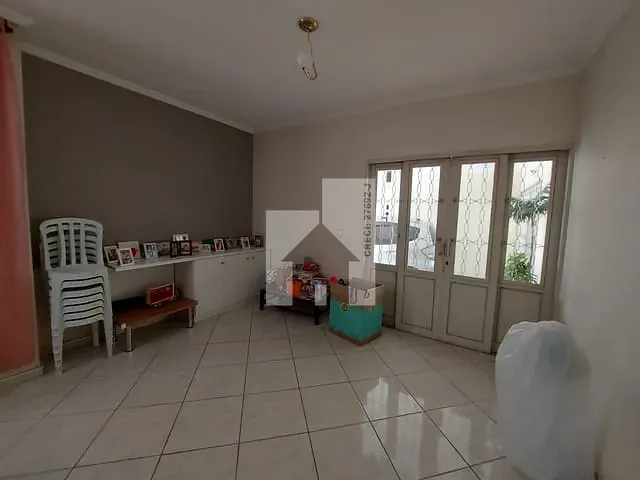 Casa com 250m² 3 quartos e 2 banheiros, à venda, no bairro Jardim Liberdade em Jundiaí