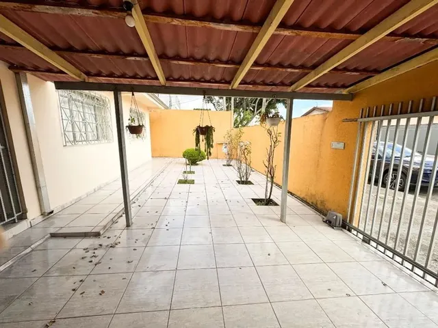 Casa com 360m² 3 quartos e 2 banheiros, à venda, no bairro Fazendinha em Curitiba