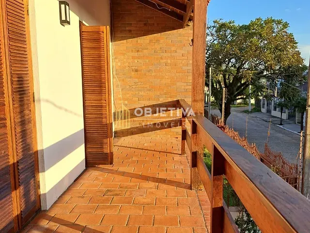 Casa 4 quartos e 5 banheiros, à venda, no bairro Jardim Itu em Porto Alegre