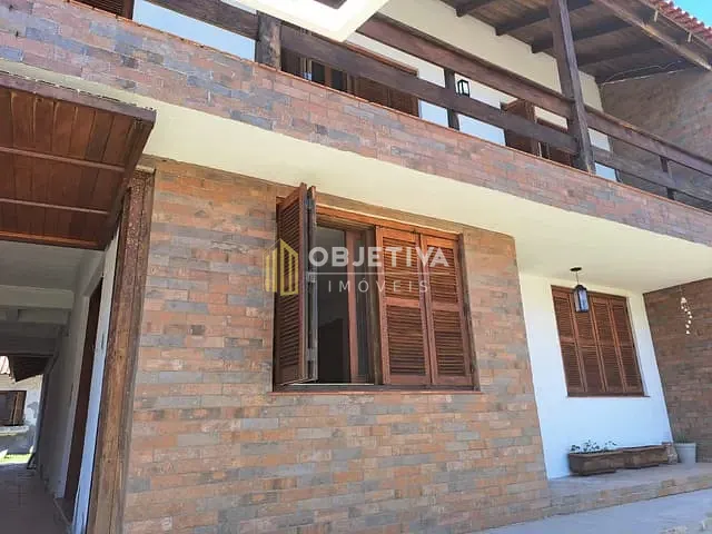 Casa 4 quartos e 5 banheiros, à venda, no bairro Jardim Itu em Porto Alegre