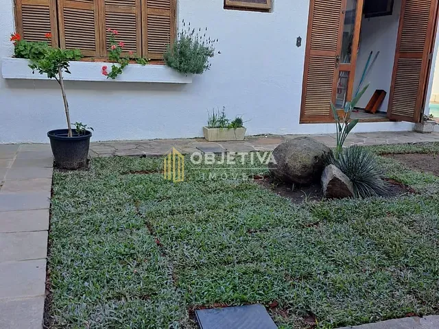 Casa 4 quartos e 5 banheiros, à venda, no bairro Jardim Itu em Porto Alegre