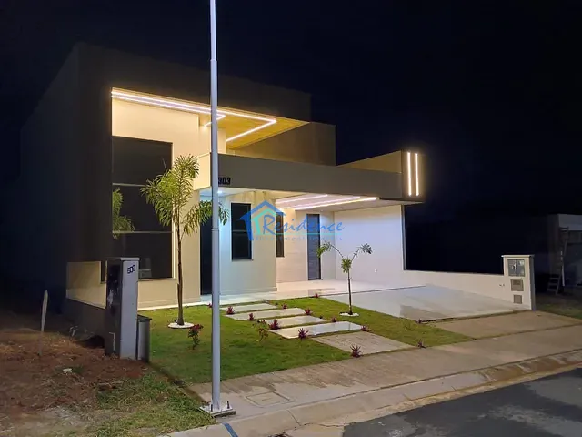 Casa com 300m² 3 quartos e 4 banheiros, à venda, no bairro Jardim Residencial Dona Maria Candida em Indaiatuba