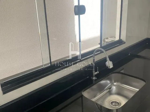Casa com 180m² 3 quartos e 2 banheiros, à venda, no bairro Jardim Itaipu em Goiânia