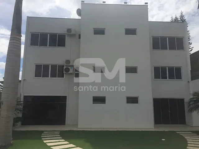 Casa 5 quartos e 5 banheiros, à venda, no bairro Universitário em Chapecó